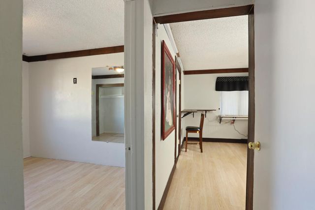 218 N Lincoln Ave, Manteca, CA 95336