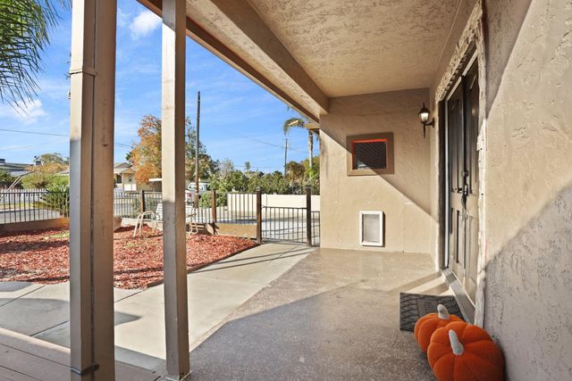 218 N Lincoln Ave, Manteca, CA 95336