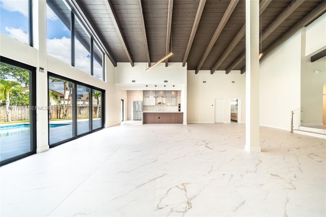 842 W Coco Plum Circle, Plantation, FL 33324