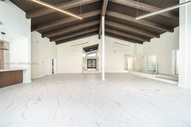 842 W Coco Plum Circle, Plantation, FL 33324