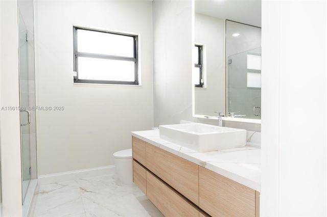 842 W Coco Plum Circle, Plantation, FL 33324