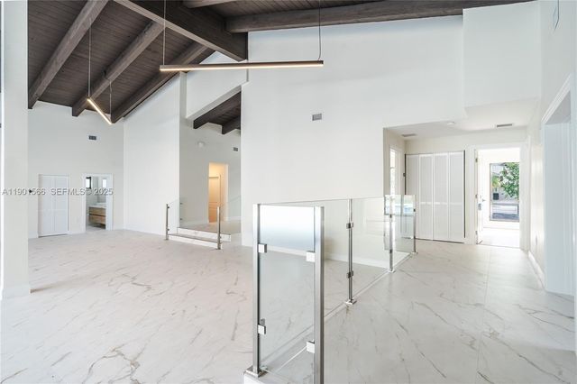842 W Coco Plum Circle, Plantation, FL 33324