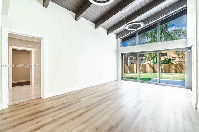 842 W Coco Plum Circle, Plantation, FL 33324