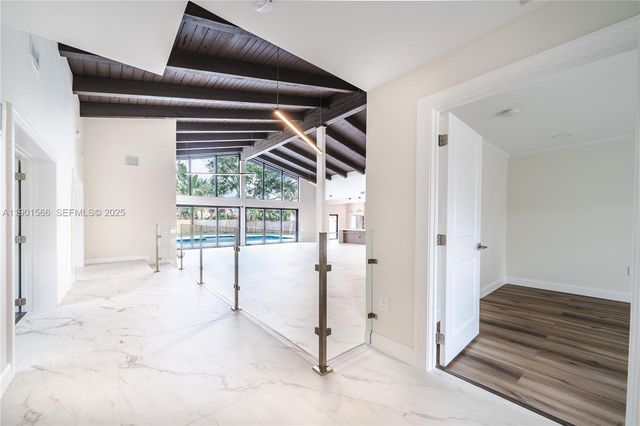 842 W Coco Plum Circle, Plantation, FL 33324