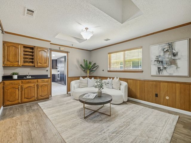 10123 Apple Creek Drive, Dallas, TX 75243