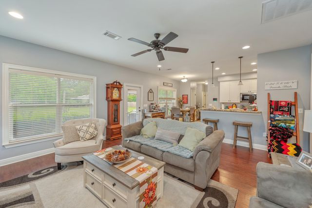 1465 Mill Creek Drive, Baker, FL 32531
