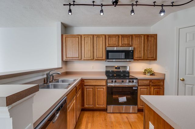 126 Shadow Glen Dr, Nashville, TN 37211