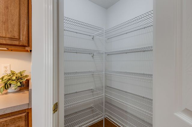 126 Shadow Glen Dr, Nashville, TN 37211