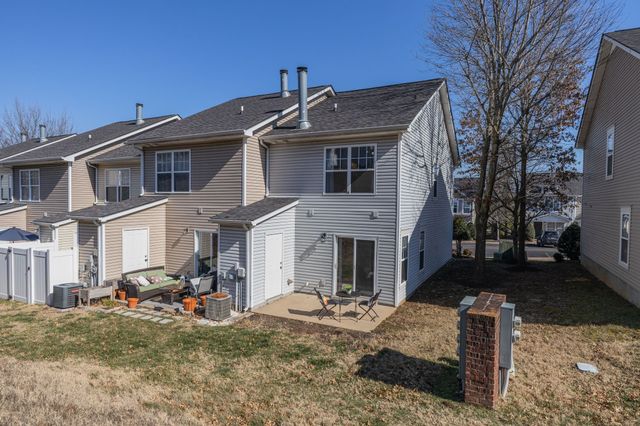 126 Shadow Glen Dr, Nashville, TN 37211