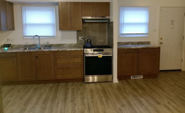 1290 Balmoral Avenue, Calumet City, IL 60409