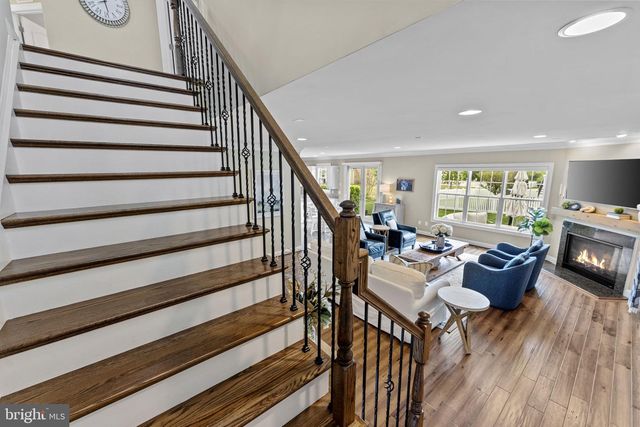 102 BLACKFORD DR, Stephenson, VA 22656