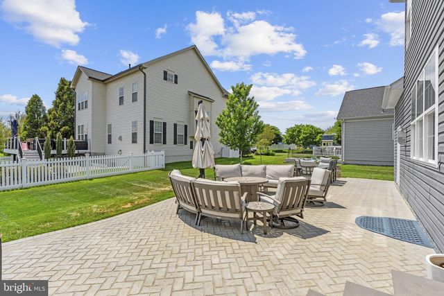 102 BLACKFORD DR, Stephenson, VA 22656