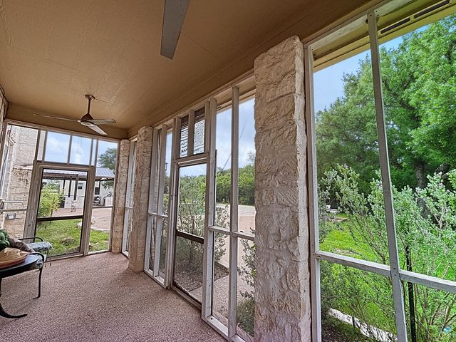 909 Higginbotham Lane, China Spring, TX 76633