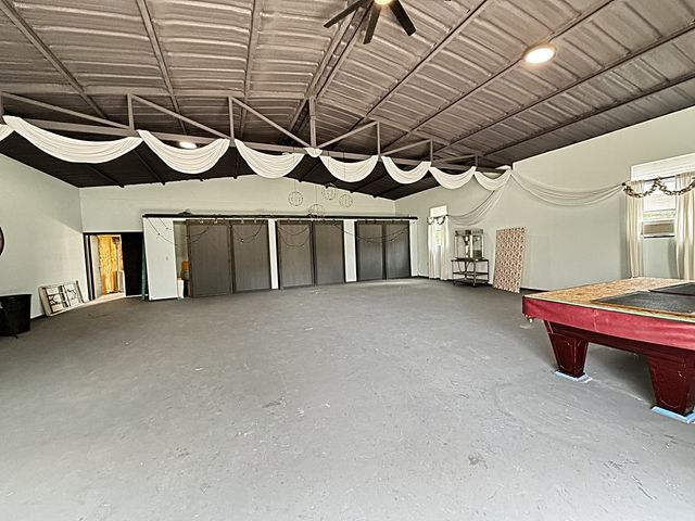909 Higginbotham Lane, China Spring, TX 76633