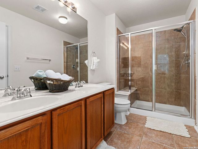 2524 Grayson Cir, San Antonio, TX 78232