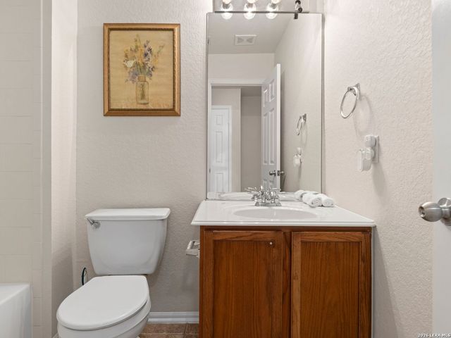 2524 Grayson Cir, San Antonio, TX 78232