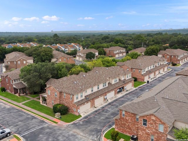2524 Grayson Cir, San Antonio, TX 78232