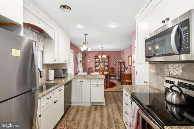 7 TURNINGLEAF CT, Dover, DE 19904