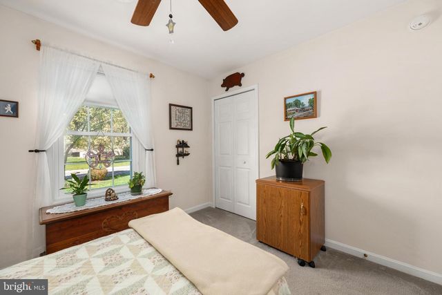 7 TURNINGLEAF CT, Dover, DE 19904