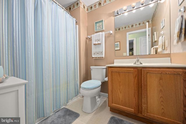 7 TURNINGLEAF CT, Dover, DE 19904