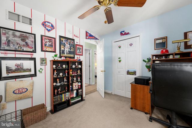 7 TURNINGLEAF CT, Dover, DE 19904