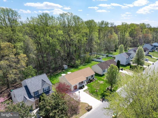 7 TURNINGLEAF CT, Dover, DE 19904