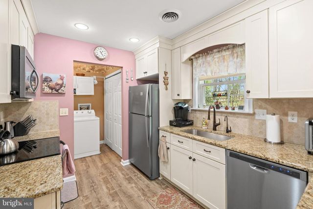 7 TURNINGLEAF CT, Dover, DE 19904