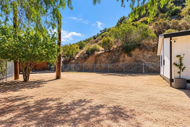 1020 Silverbrook Drive, El Cajon, CA 92019