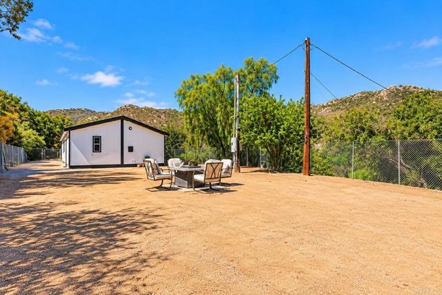 1020 Silverbrook Drive, El Cajon, CA 92019