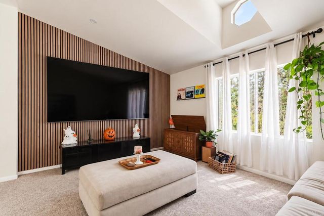 1020 Silverbrook Drive, El Cajon, CA 92019