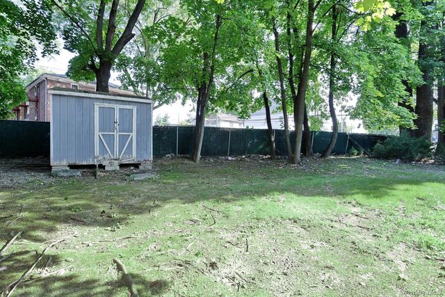 1 Morris Road, Spring Valley, NY 10977