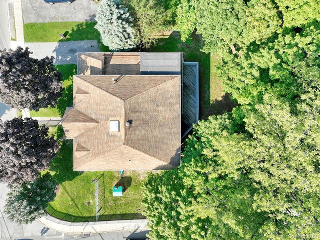 1 Morris Road, Spring Valley, NY 10977