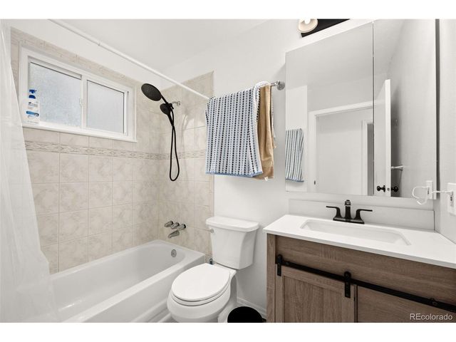 9293 W 100th Cir, Westminster, CO 80021