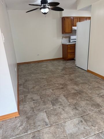 10707 S Keating Avenue 3A, Oak Lawn, IL 60453