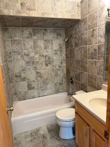 10707 S Keating Avenue 3A, Oak Lawn, IL 60453