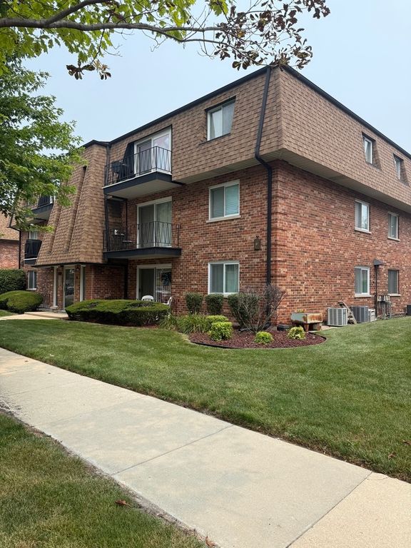 10707 S Keating Avenue 3A, Oak Lawn, IL 60453