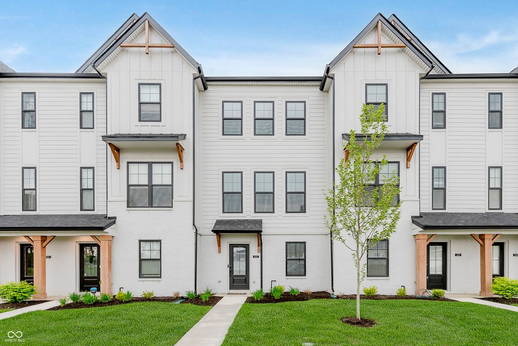 4321 Barrel Lane, Westfield, IN 46062