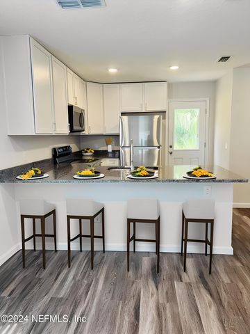 535 S WOODLAWN Street, St. Augustine, FL 32084