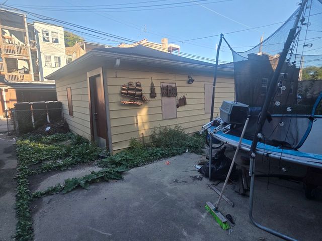 6220 N Talman Avenue, Chicago, IL 60659