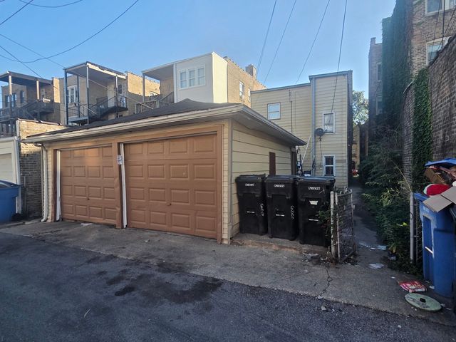 6220 N Talman Avenue, Chicago, IL 60659
