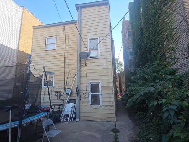 6220 N Talman Avenue, Chicago, IL 60659
