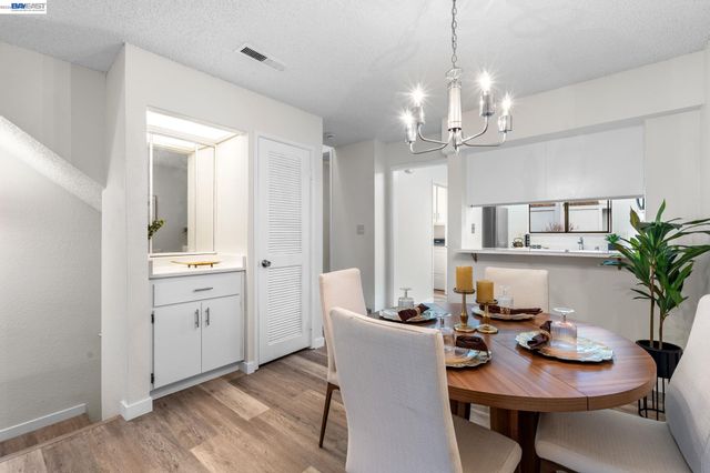 17999 Firestone Rd, Hayward, CA 94541