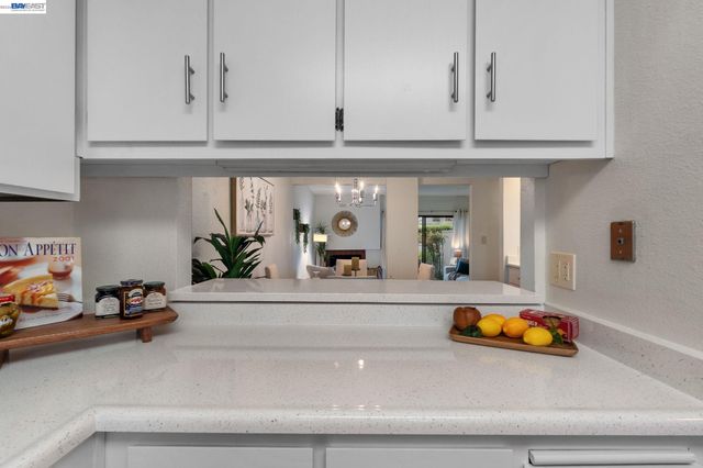 17999 Firestone Rd, Hayward, CA 94541