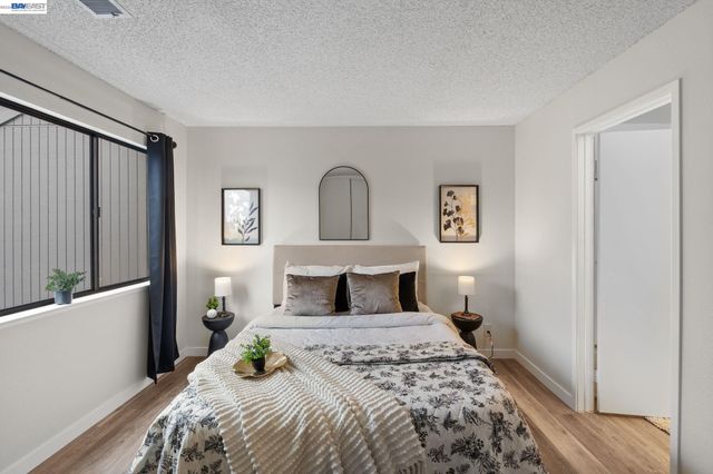 17999 Firestone Rd, Hayward, CA 94541