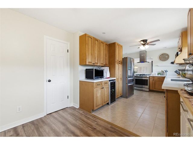 15790 W 10th Ave, Golden, CO 80401