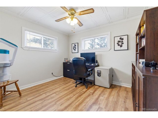 15790 W 10th Ave, Golden, CO 80401