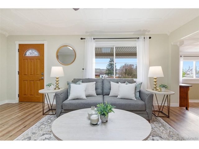 15790 W 10th Ave, Golden, CO 80401