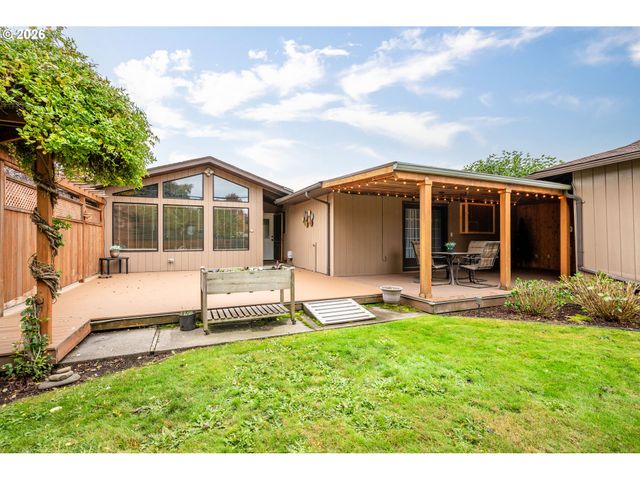 3108 LOUISIANA St, Longview, WA 98632