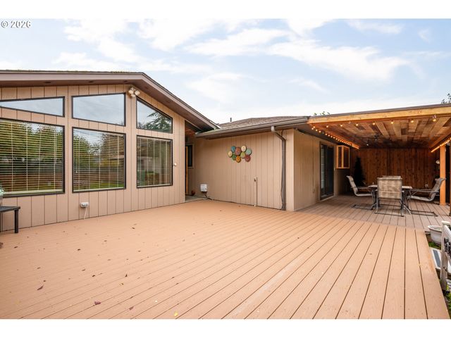 3108 LOUISIANA St, Longview, WA 98632