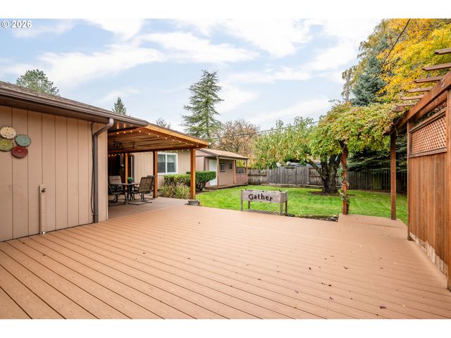 3108 LOUISIANA St, Longview, WA 98632